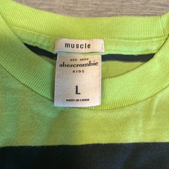 Abercrombie “muscle” long sleeve top. - Picture 2 of 2